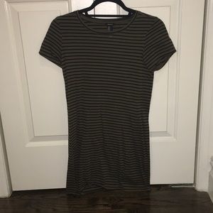 T-shirt dress